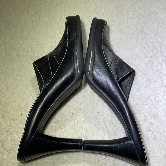 Coldwater Creek x Aerosoles Black Leather TIA DONNA Mules Heels, Sz 9.5 - Picture 4 of 10